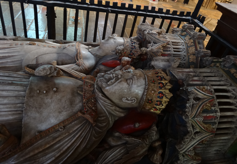 Файл:Henry the IV's tomb, Canterbury 09.png