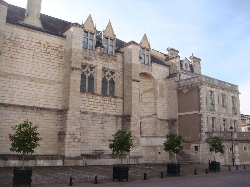 Файл:Palais ducal de Bourges 02685.jpg