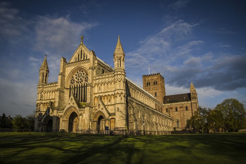 Файл:Cathedral of St Albans.jpg