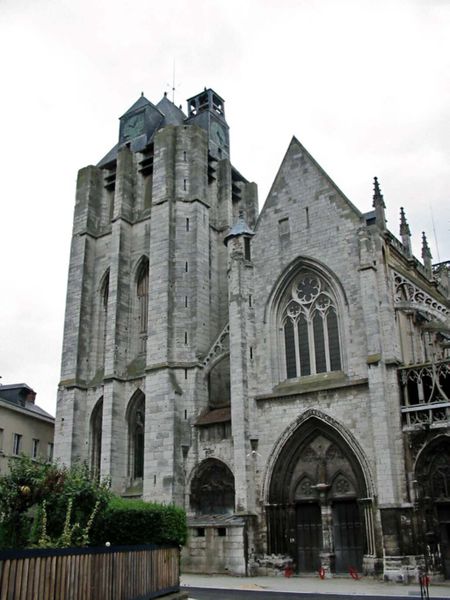 Файл:Eglise Louviers01.jpg